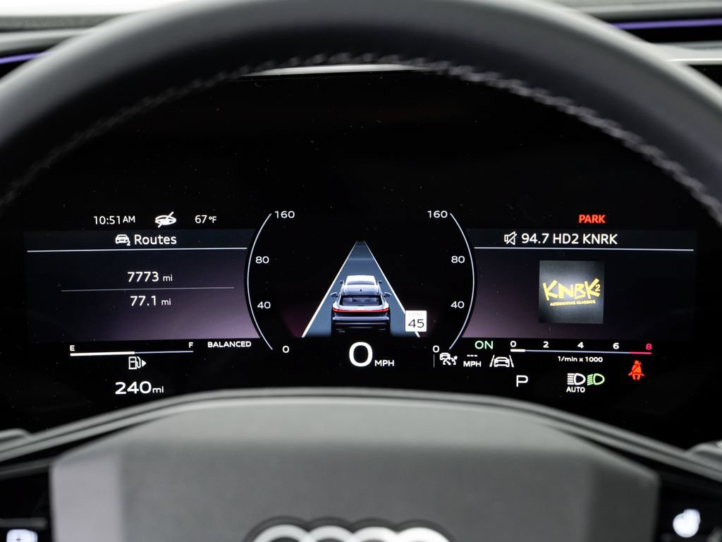 Certified 2025 Audi Q5 Premium w/ Convenience Package AWD/4WD image 14