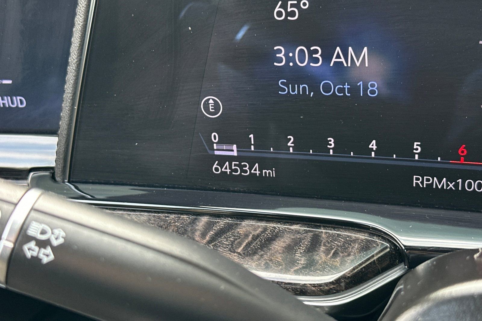 Certified 2023 Cadillac Escalade Premium Luxury w/ Performance Package image 36