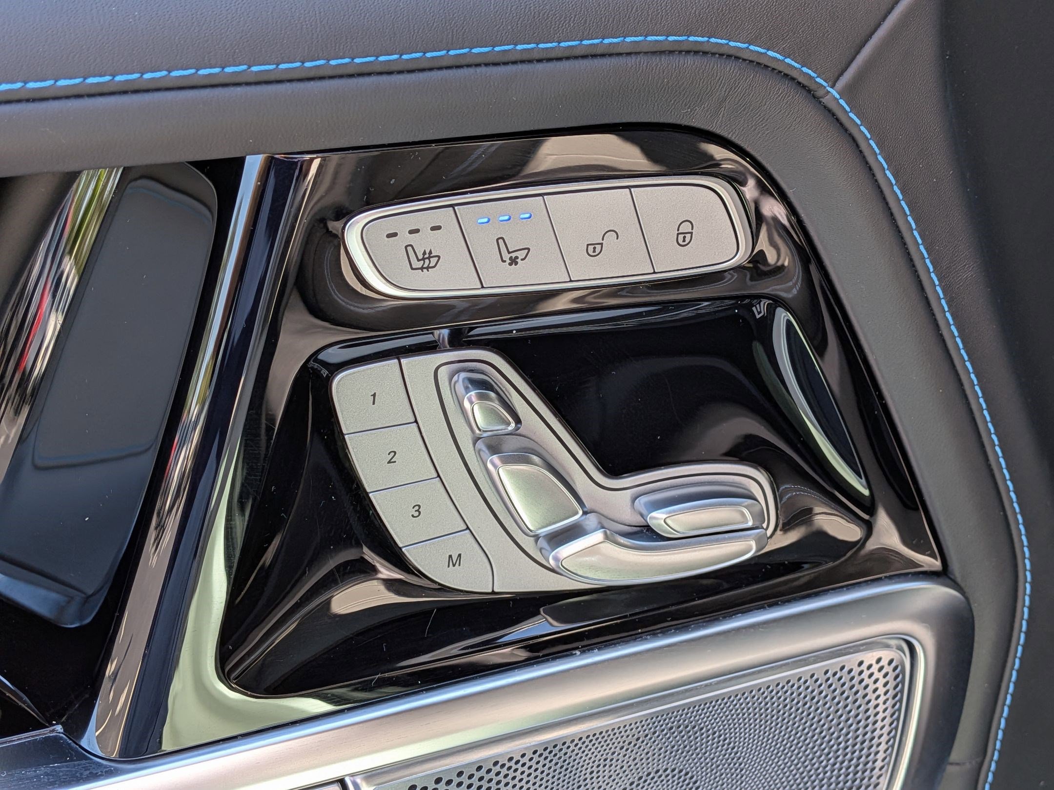 Certified 2025 Mercedes-Benz G 580 w/ EQ Technology image 16