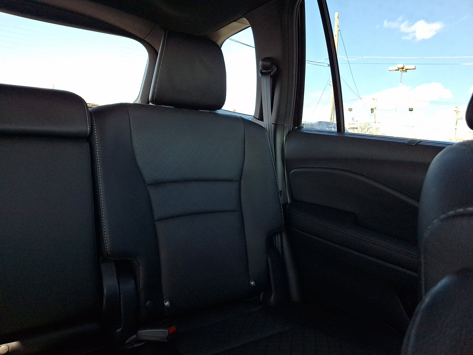 Used 2023 Honda Passport Elite image 16