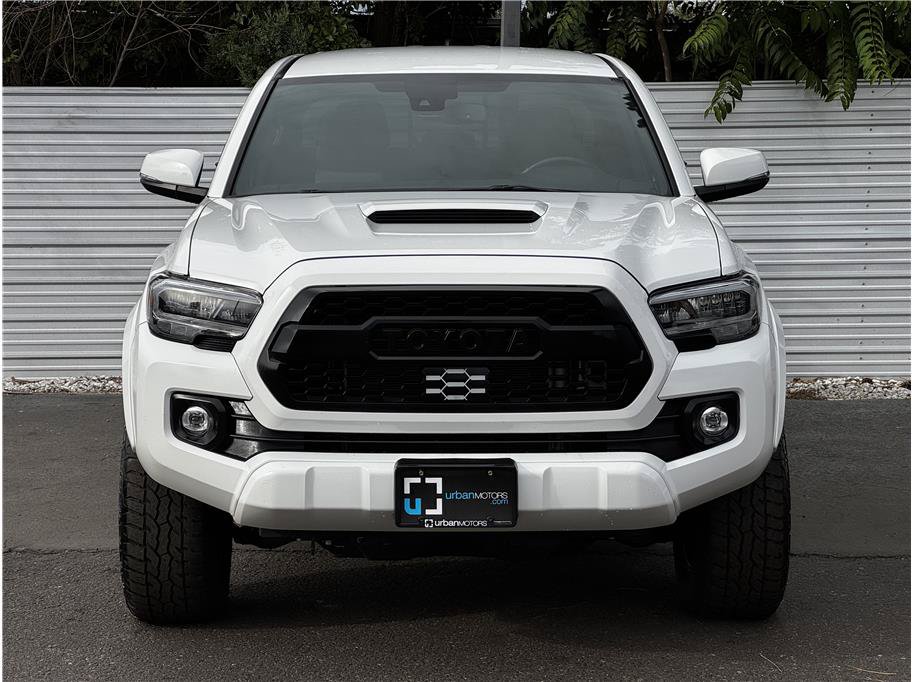 Used 2023 Toyota Tacoma TRD Sport AWD/4WD image 7