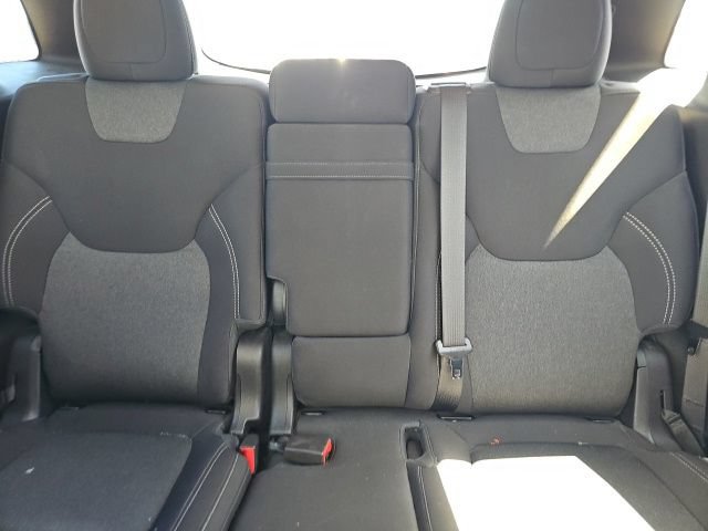Used 2014 Jeep Cherokee Latitude w/ Comfort/Convenience Group AWD/4WD image 13