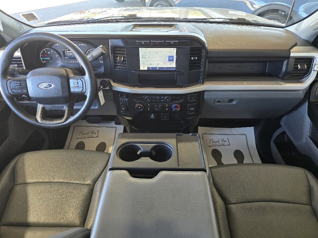 Used 2024 Ford F350 XL w/ XL Chrome Package image 3