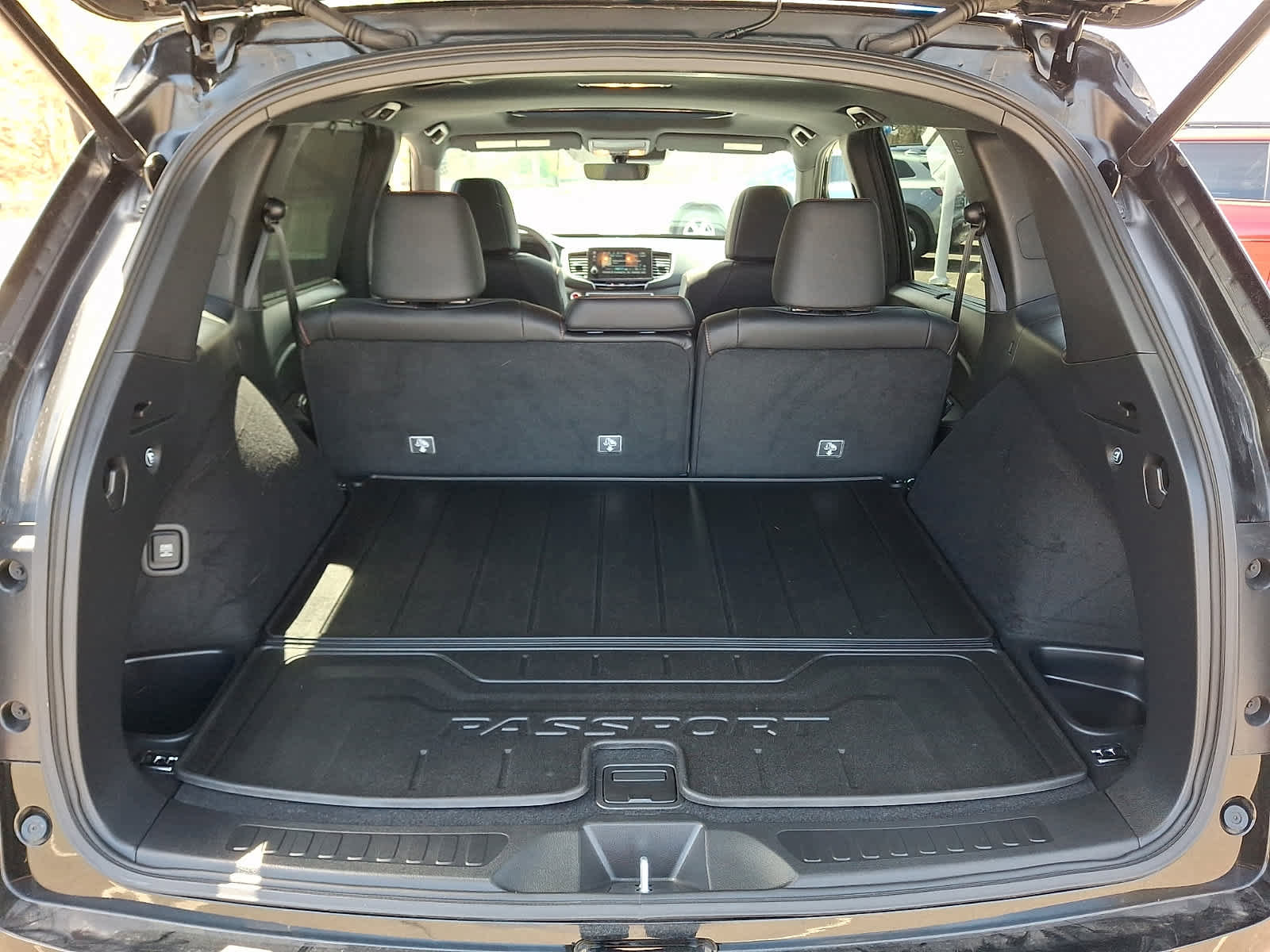 Certified 2025 Honda Passport TrailSport image 32