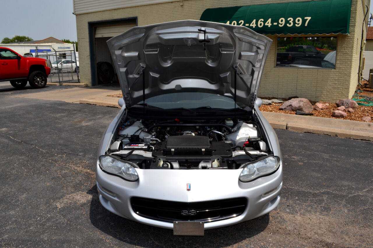 Used 2002 Chevrolet Camaro Z28 w/ SS Performance/Appearance Pkg image 39