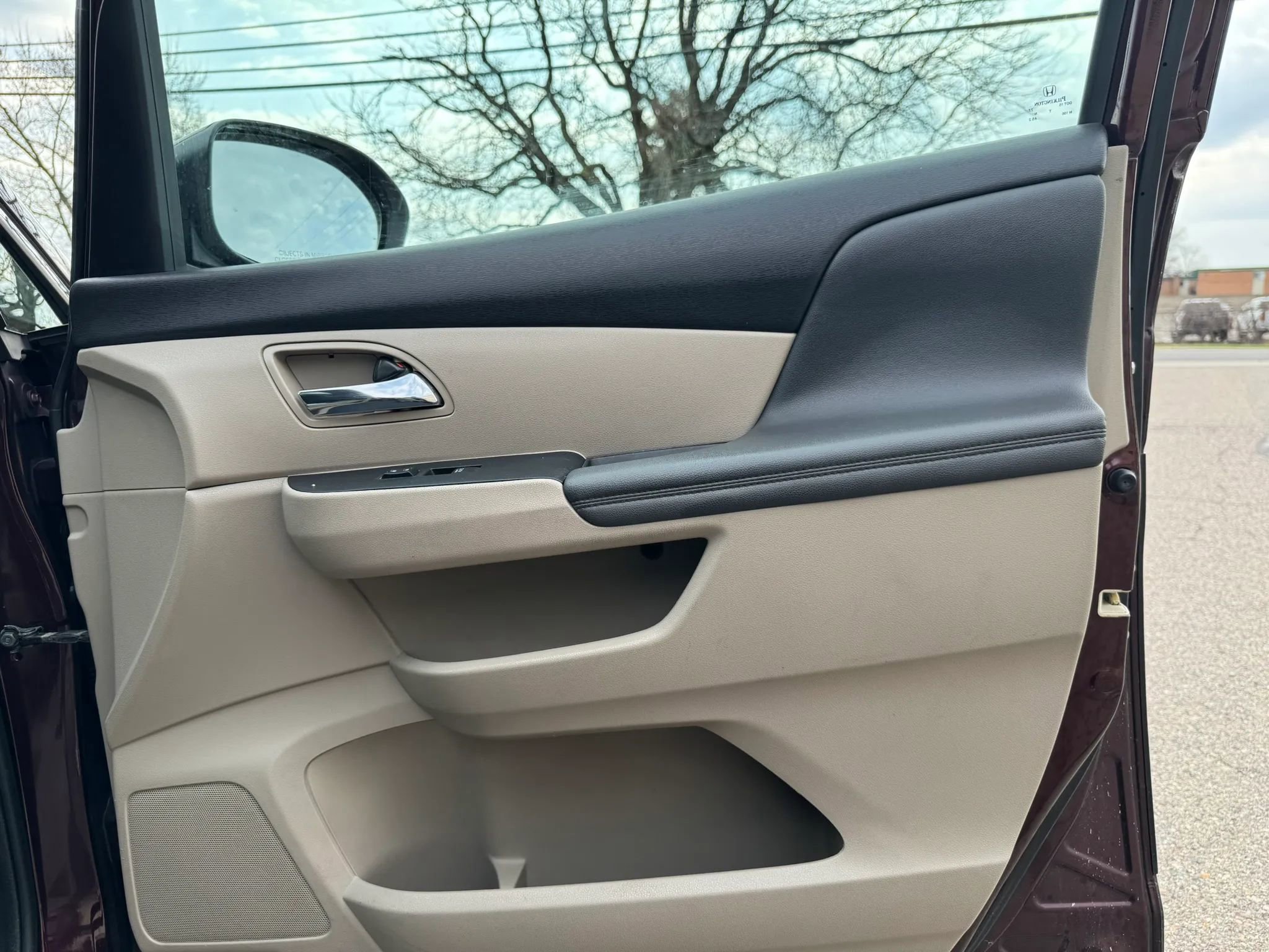 Used 2015 Honda Odyssey EX-L image 27