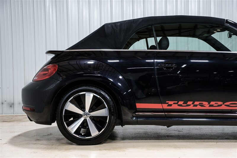 Used 2013 Volkswagen Beetle 2.0T FWD image 26