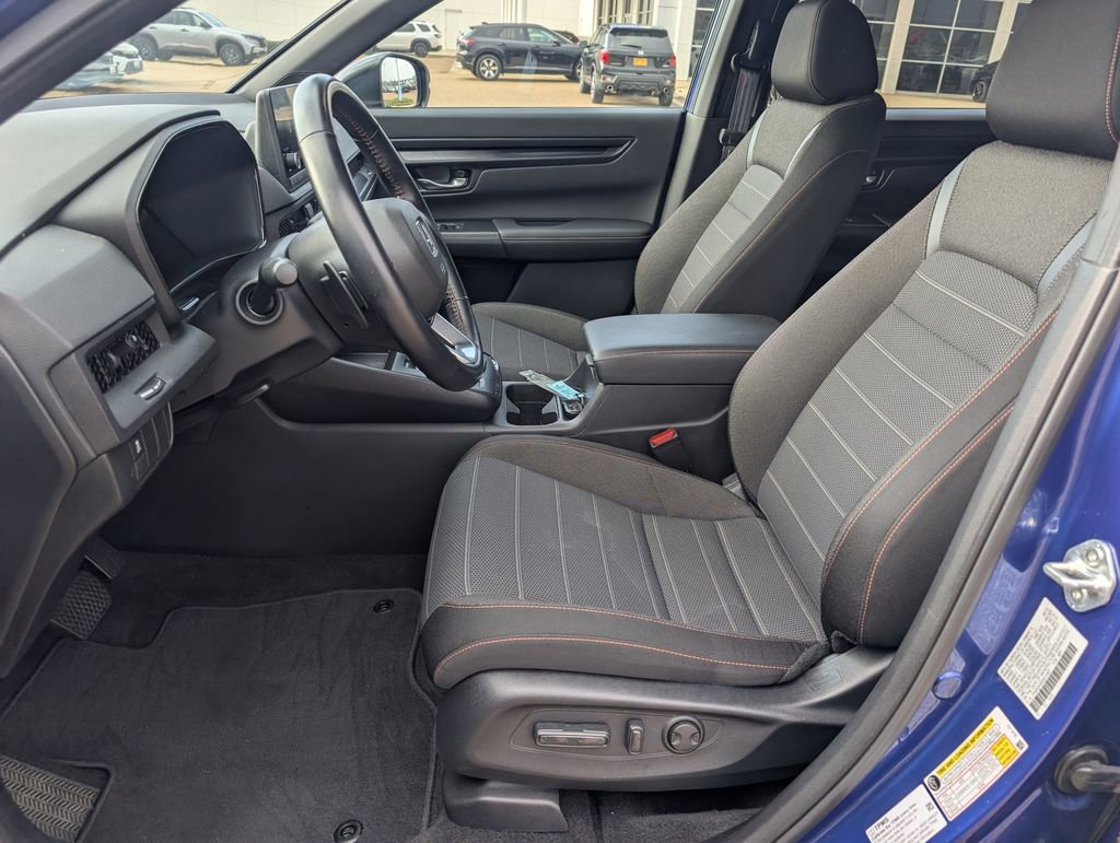 Certified 2025 Honda CR-V Sport image 10