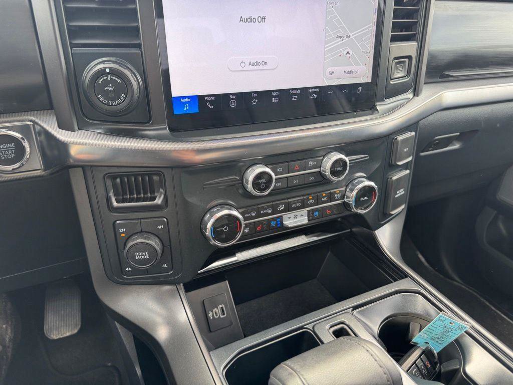 Used 2025 Ford F150 Lariat AWD/4WD image 43