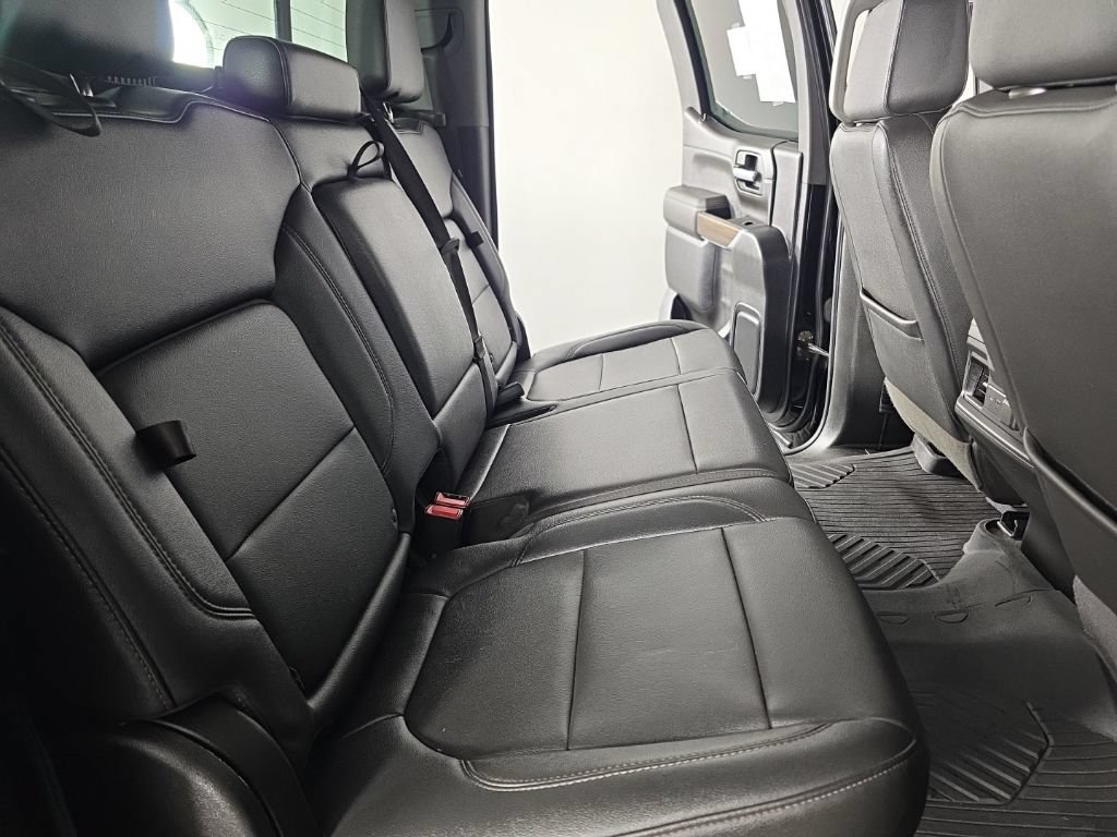 Used 2022 Chevrolet Silverado 1500 LT Trail Boss w/ Convenience Package II AWD/4WD image 37
