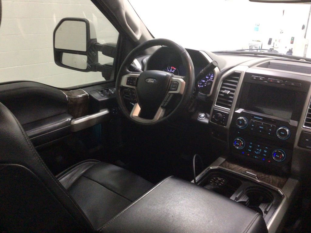 Used 2018 Ford F250 Lariat w/ Lariat Ultimate Package image 16
