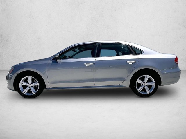 Used 2012 Volkswagen Passat 2.5 SE FWD image 6