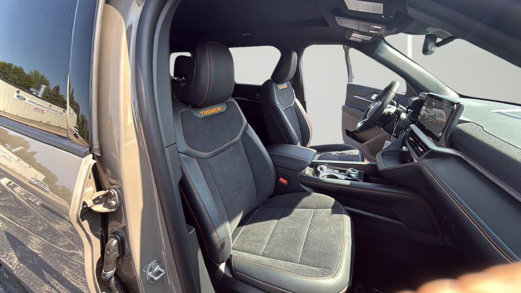 New 2026 Ford Explorer Tremor w/ Tremor Ultimate Package AWD/4WD image 29