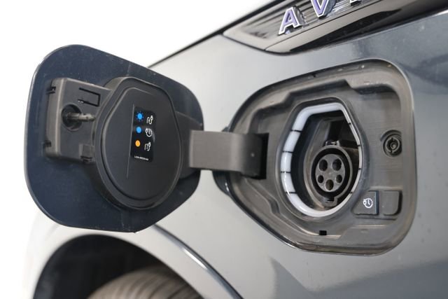 Used 2022 Lincoln Aviator Grand Touring w/ Equipment Group 301A AWD/4WD image 13