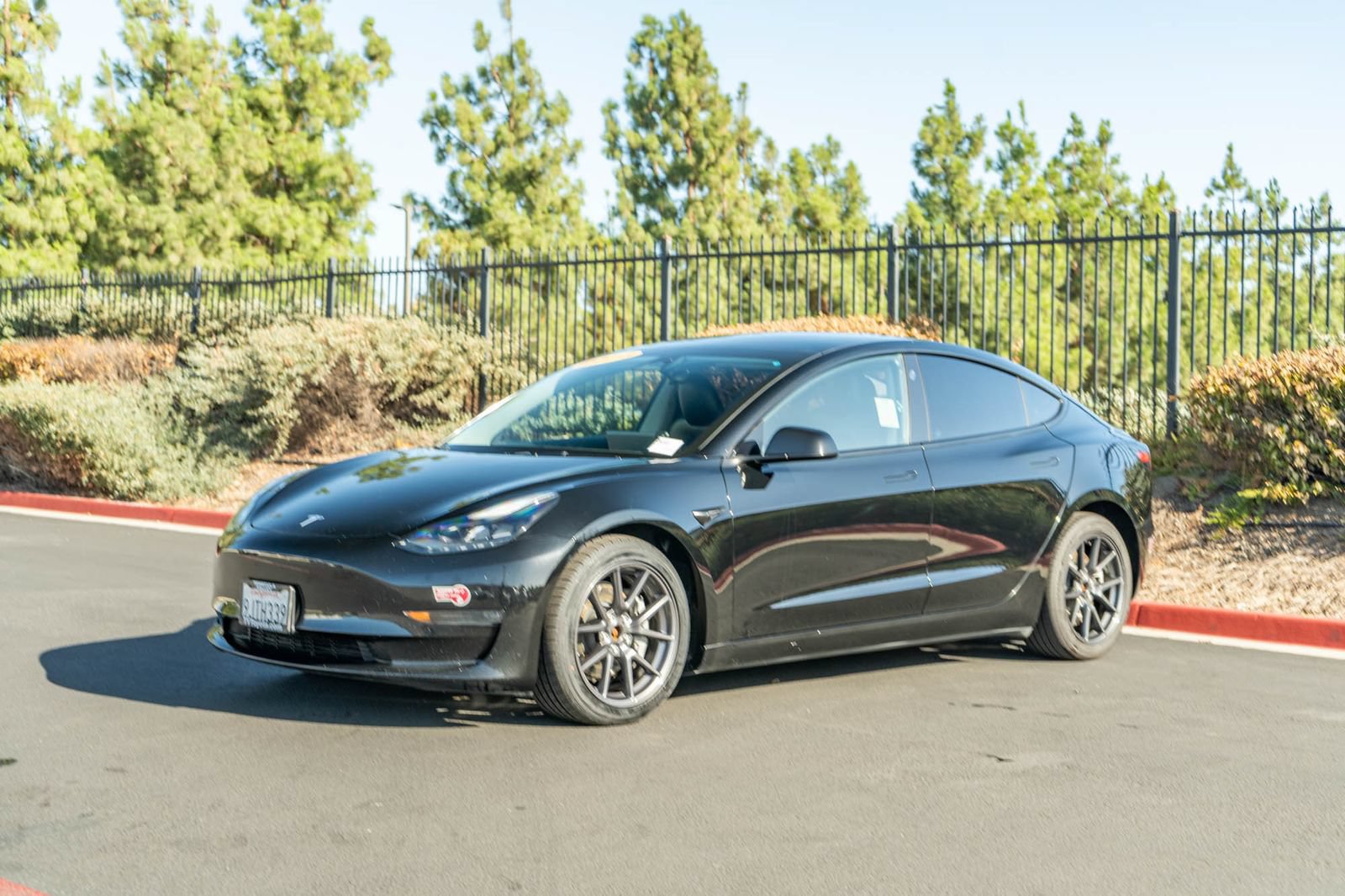 Used 2023 Tesla Model 3 Long Range AWD/4WD image 3