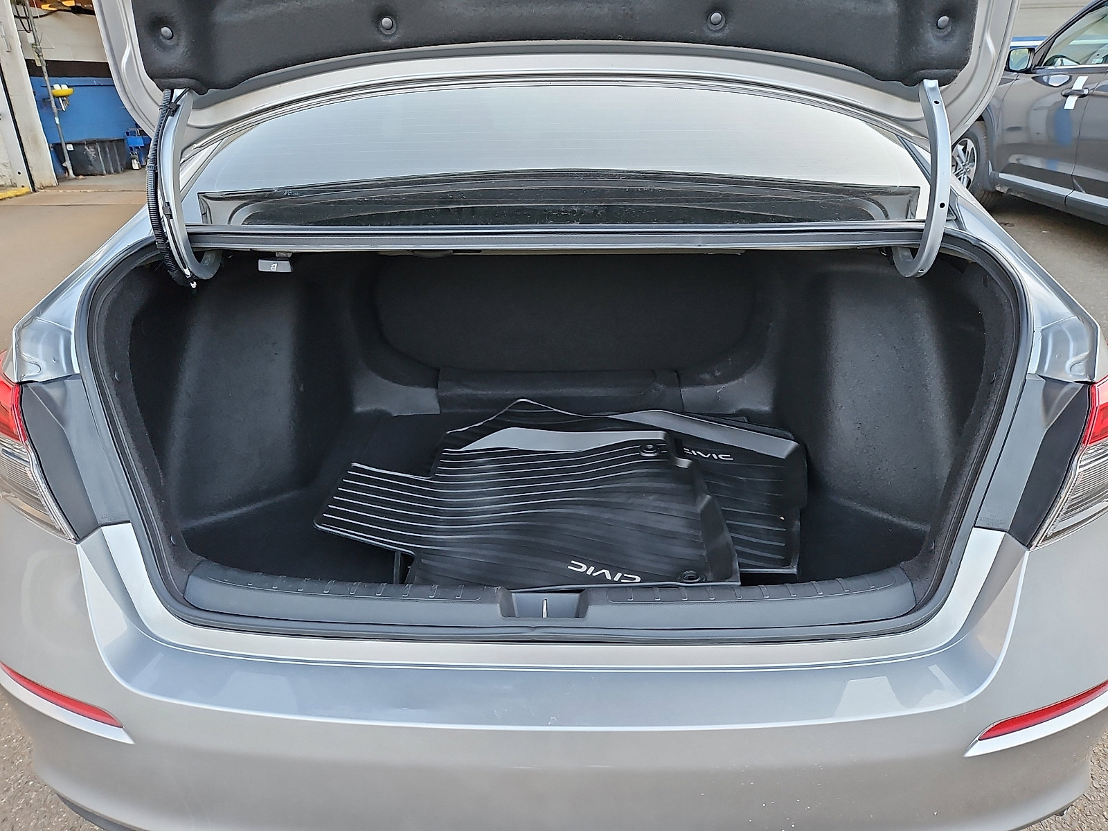 Certified 2022 Honda Civic Sport image 30