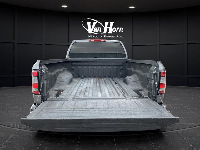 Used 2024 Nissan Frontier S w/ Graphics Package image 25