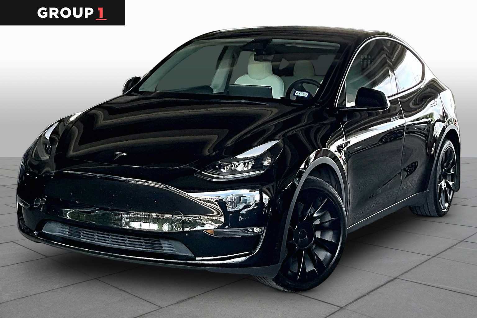 Used 2023 Tesla Model Y AWD image 1