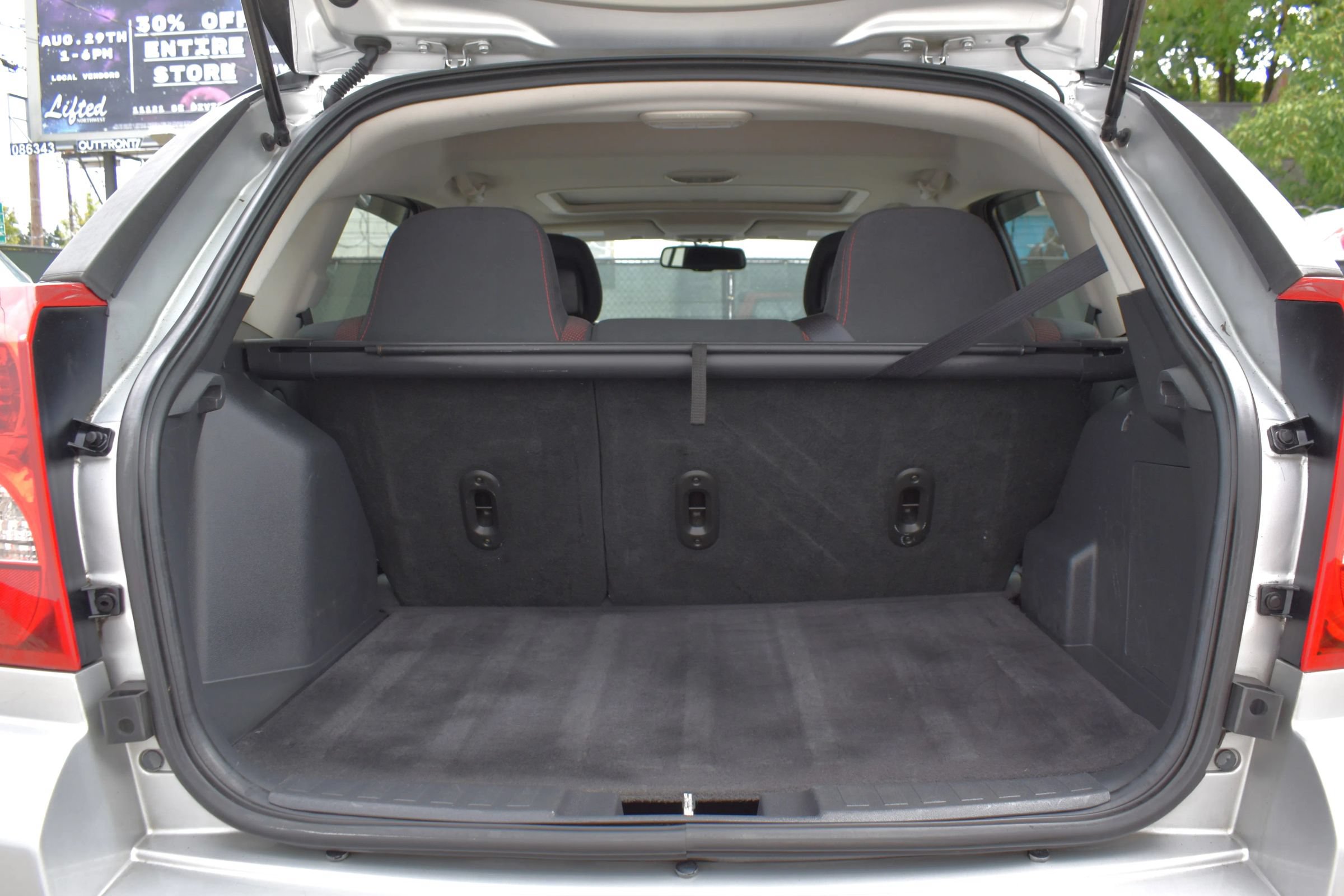 Used 2011 Dodge Caliber Heat FWD image 25
