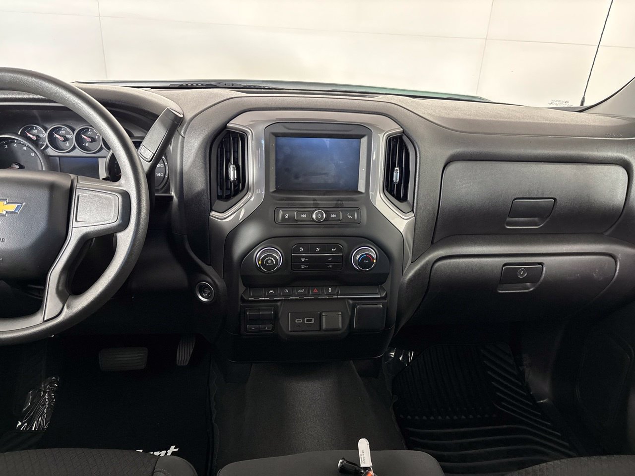 Used 2023 Chevrolet Silverado 1500 Custom w/ LPO, Dark Essentials Package AWD/4WD image 24