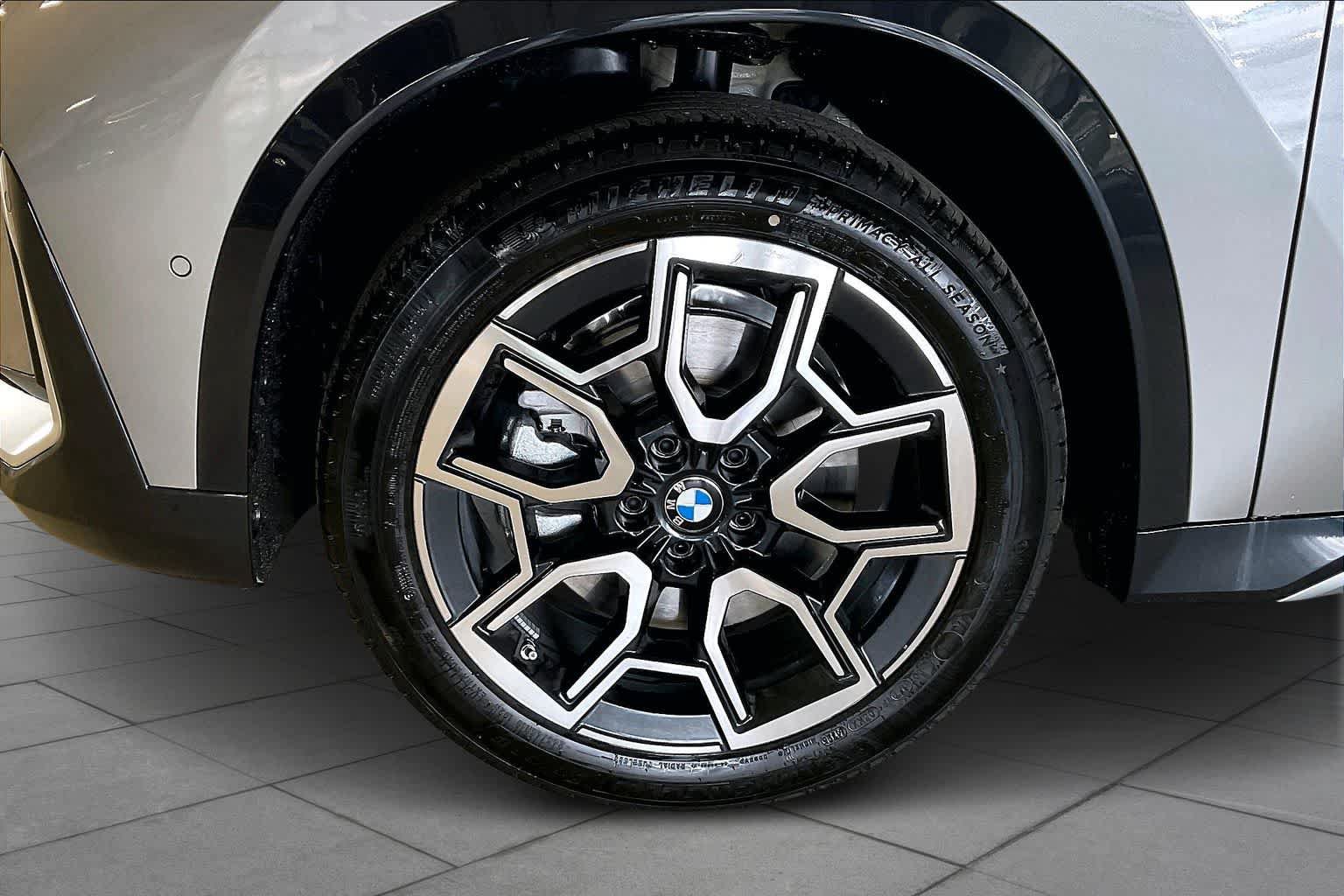 Used 2026 BMW X1 xDrive28i w/ Technology Package AWD/4WD image 11