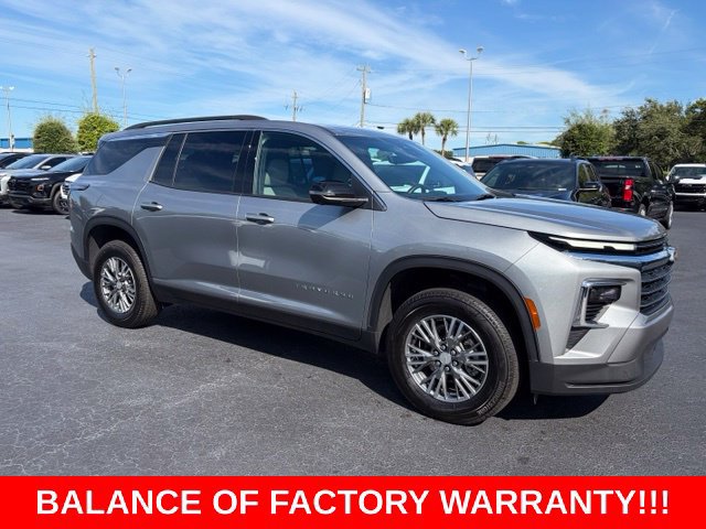 Certified 2026 Chevrolet Traverse LT w/ Driver Confidence Package FWD image 1