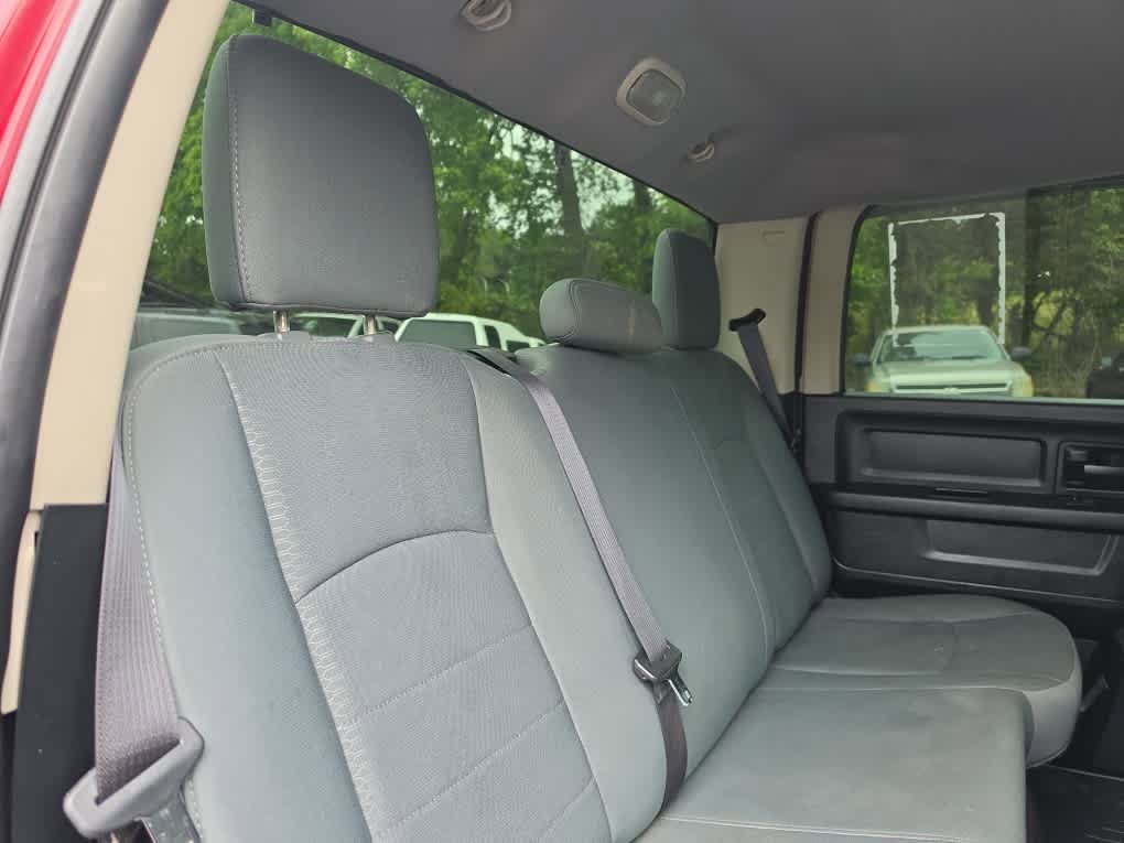 Used 2017 RAM 1500 Express w/ Express Value Package RWD image 26