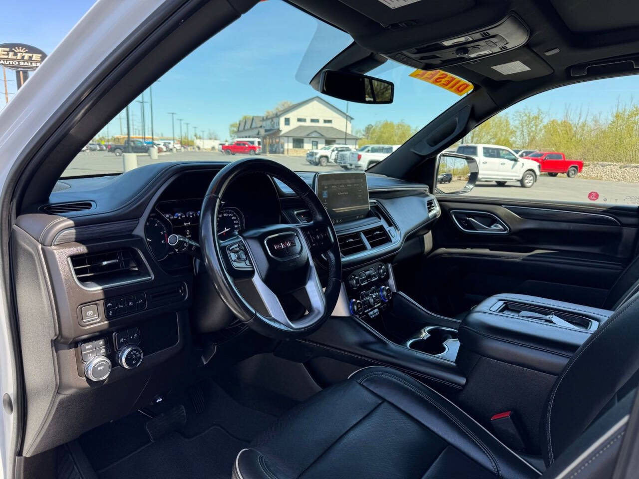Used 2021 GMC Yukon SLT AWD/4WD image 15