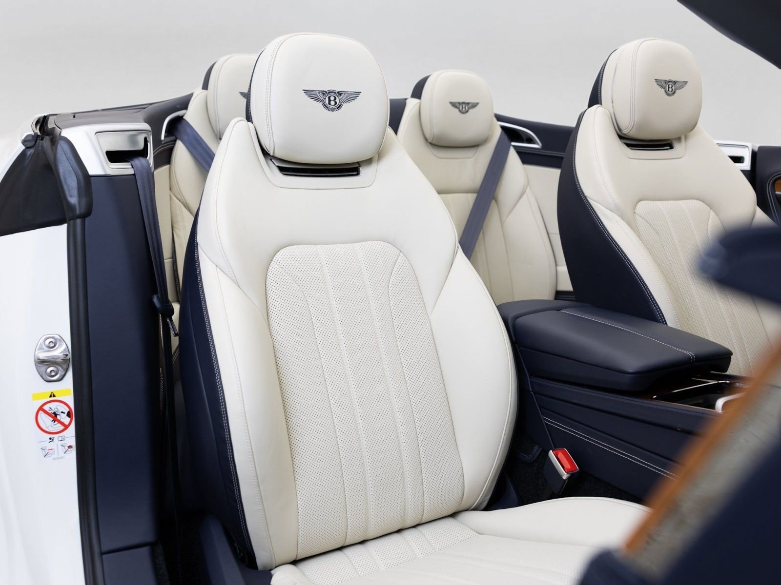 Used 2024 Bentley Continental GT AWD/4WD image 6