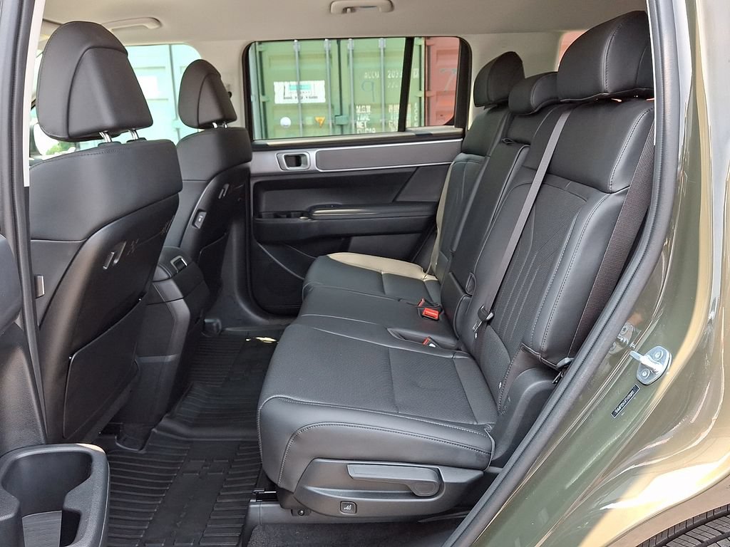 Used 2026 Hyundai Santa Fe SEL AWD/4WD image 11