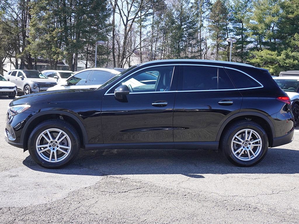 Used 2023 Mercedes-Benz GLC 300 4MATIC image 17
