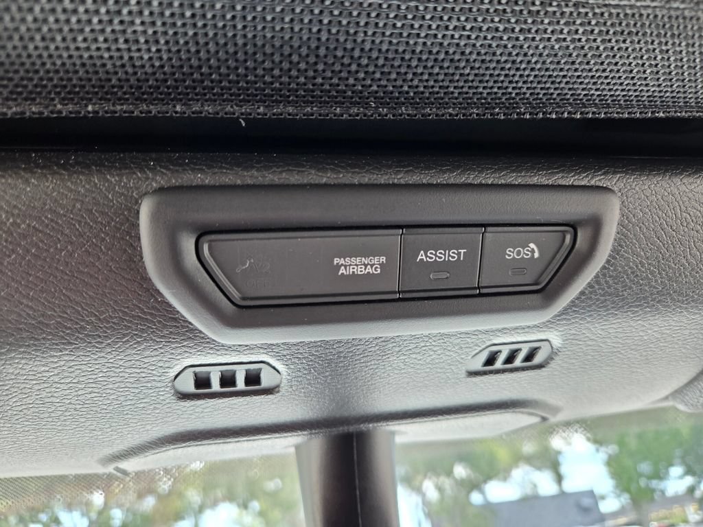 Certified 2022 Jeep Wrangler Unlimited Sahara AWD/4WD image 31