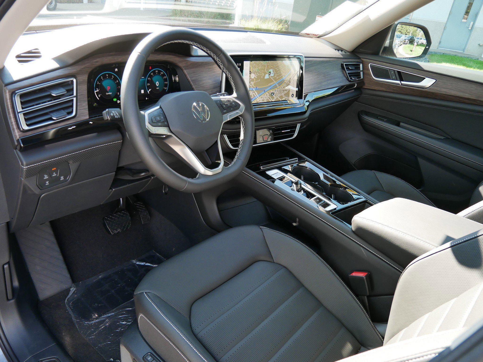 New 2026 Volkswagen Atlas SEL AWD/4WD image 9