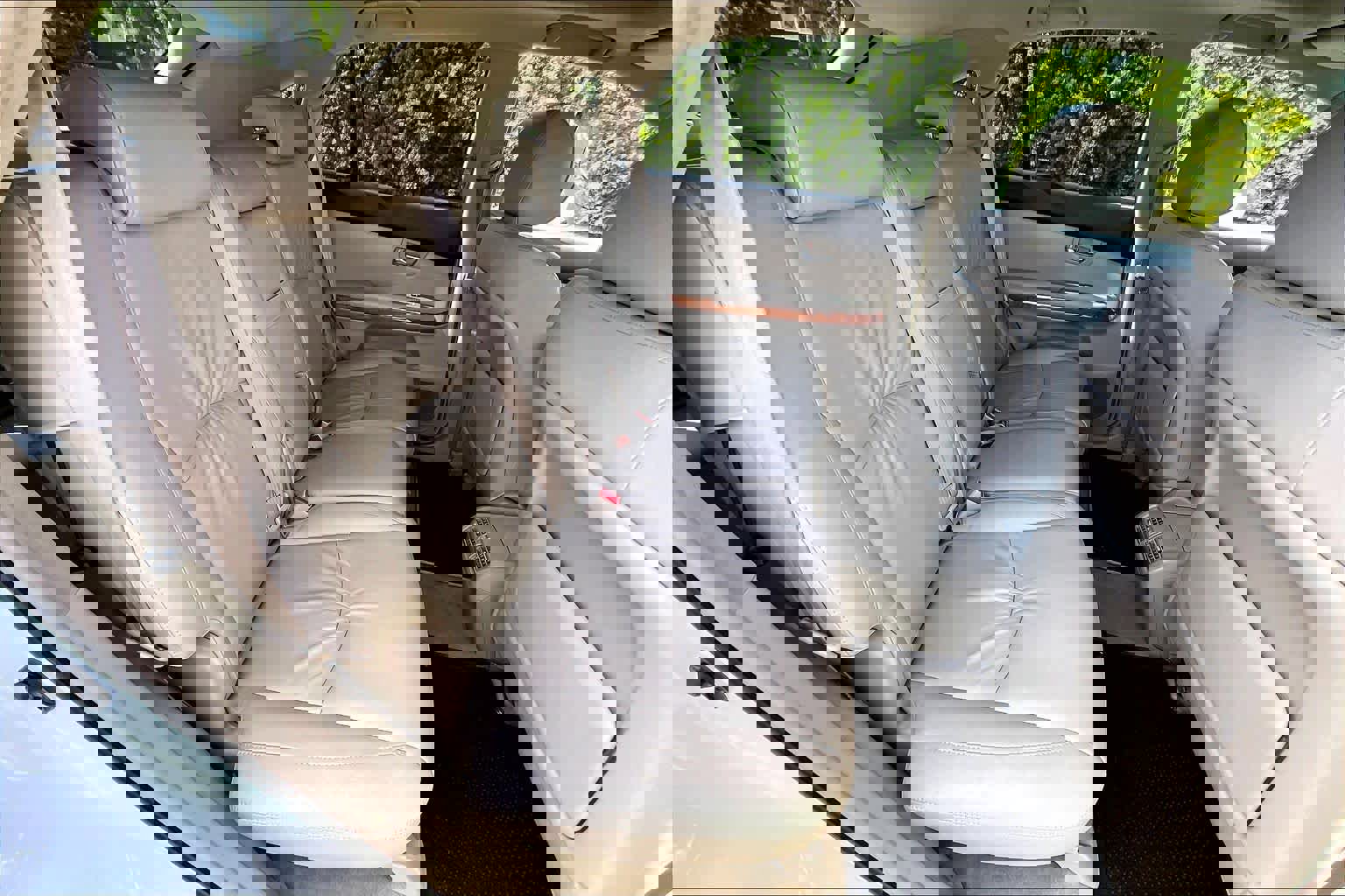 Used 2007 Lexus RX 400h 2WD image 19