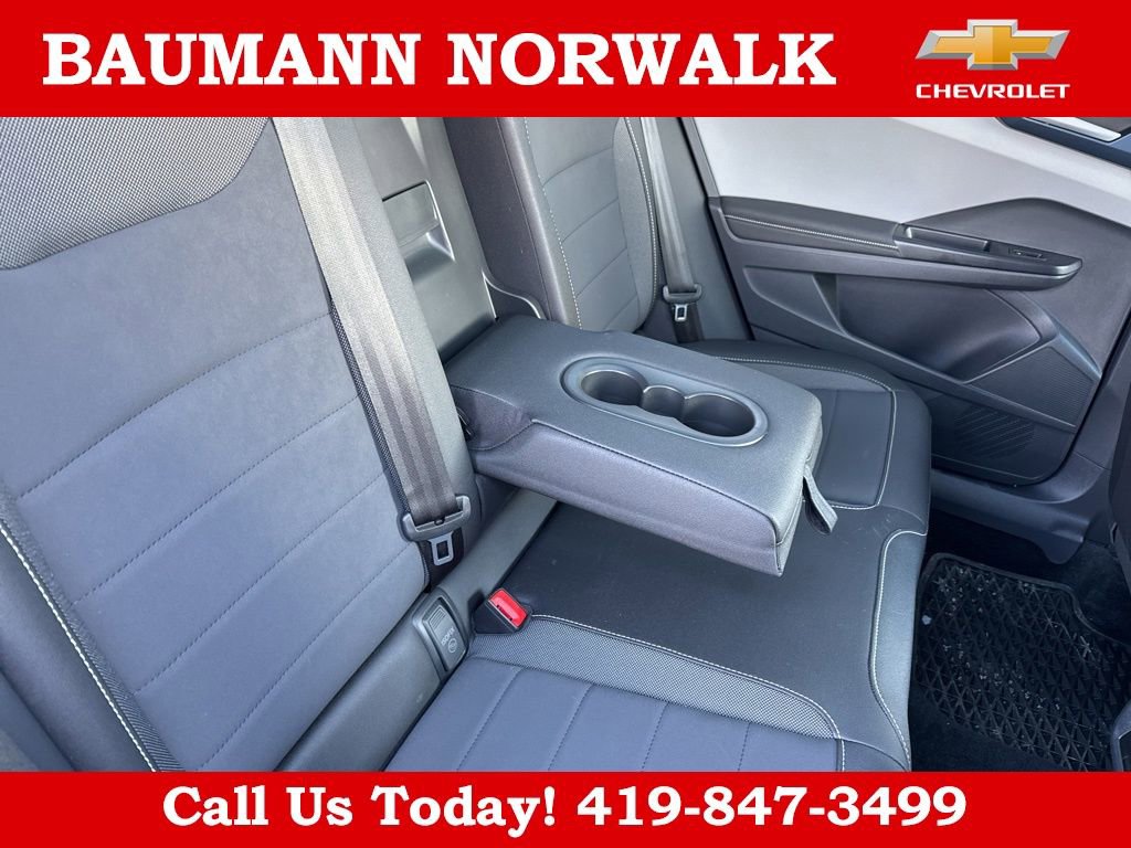 Used 2024 Volkswagen Taos SE w/ Panoramic Sunroof Package image 32