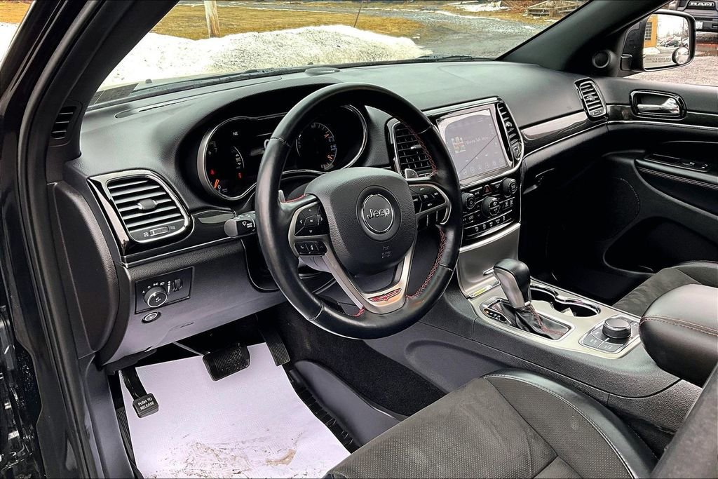 Used 2021 Jeep Grand Cherokee Trailhawk image 13