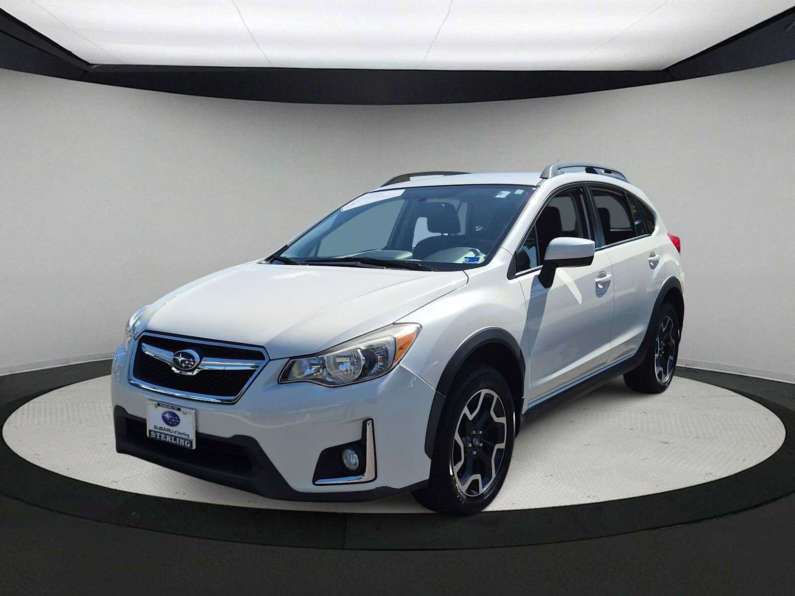 Used 2017 Subaru Crosstrek 2.0i Premium AWD/4WD image 4