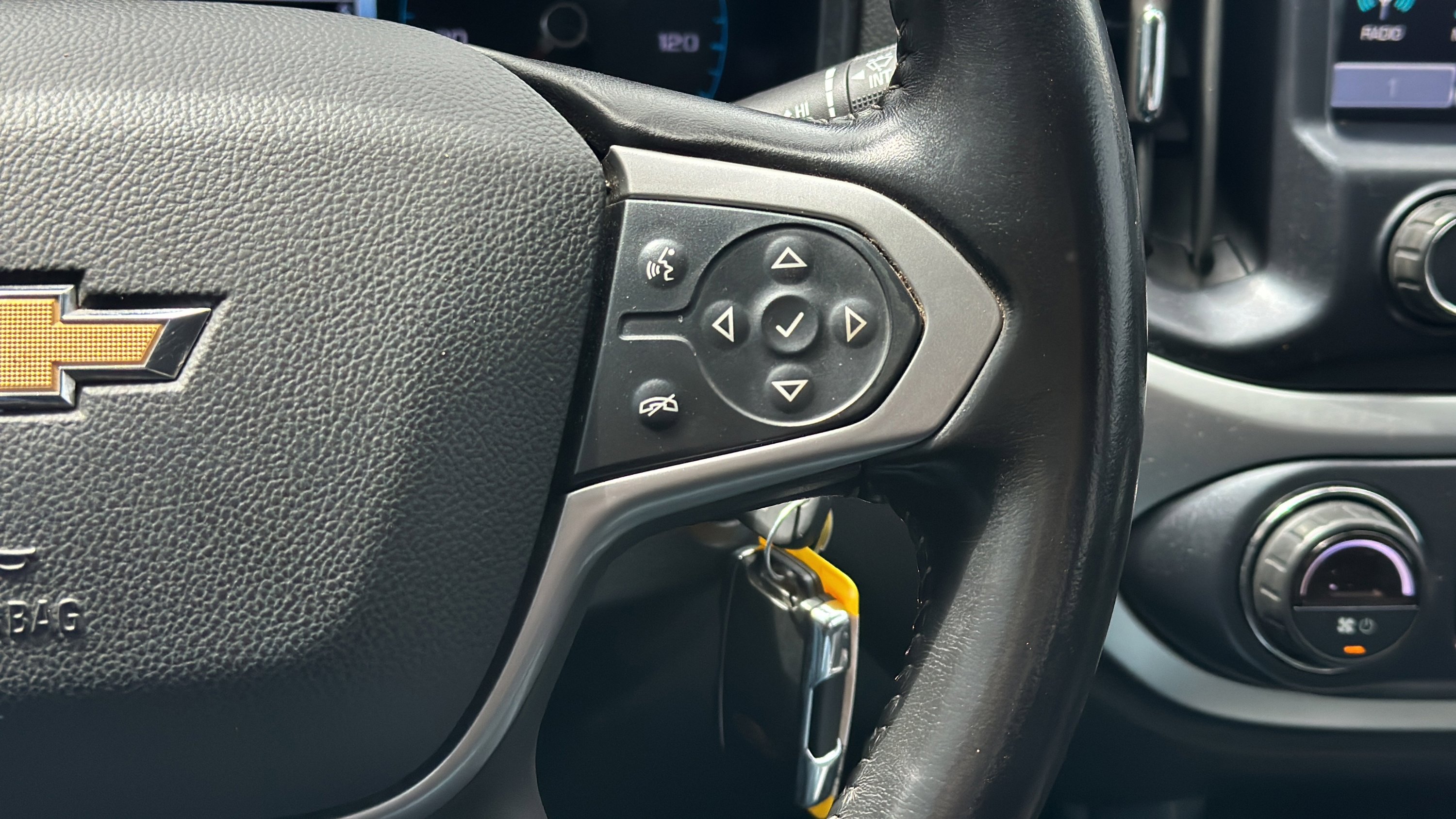 Used 2018 Chevrolet Colorado ZR2 AWD/4WD image 12