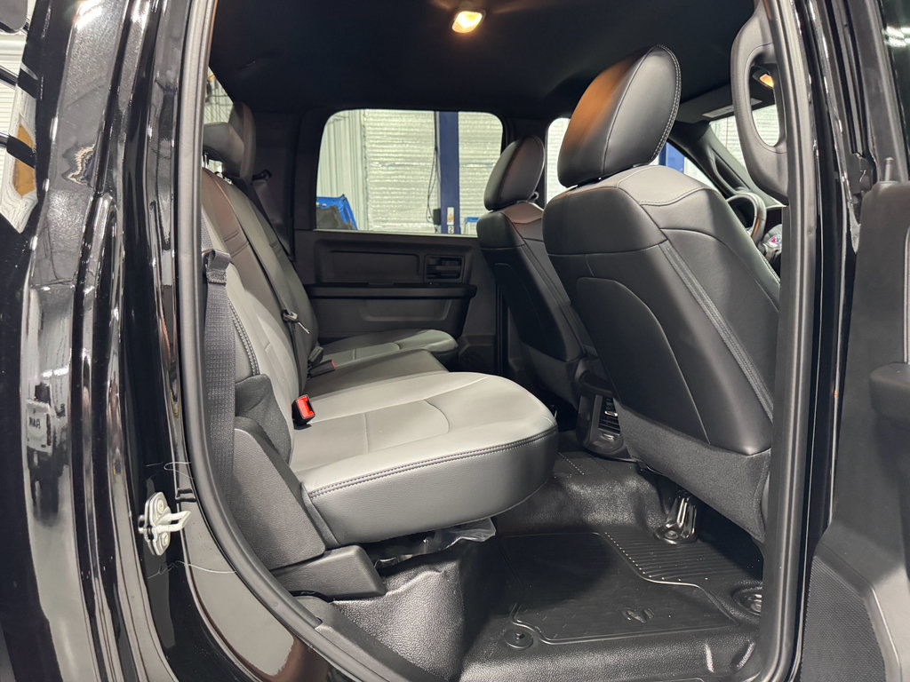 New 2025 RAM 4500 Tradesman AWD/4WD image 11