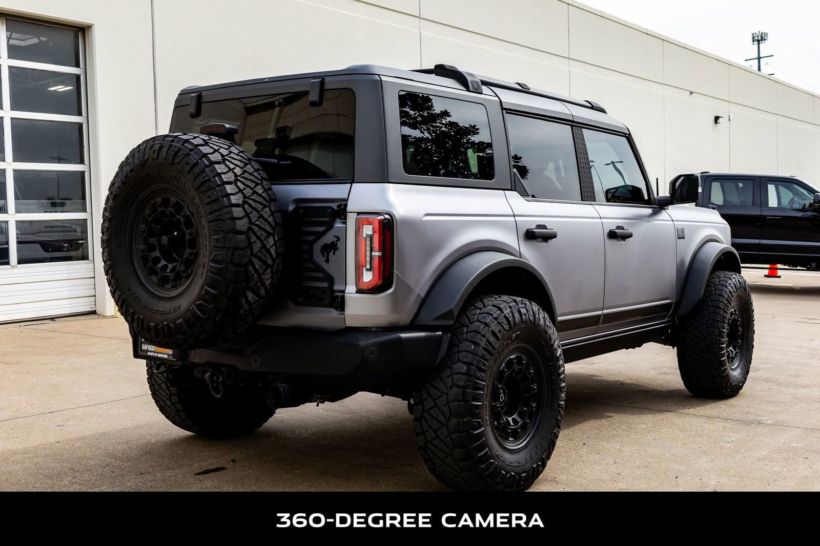 Used 2023 Ford Bronco Wildtrak image 9