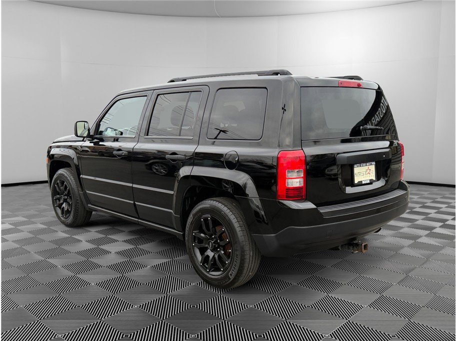 Used 2012 Jeep Patriot Sport image 3