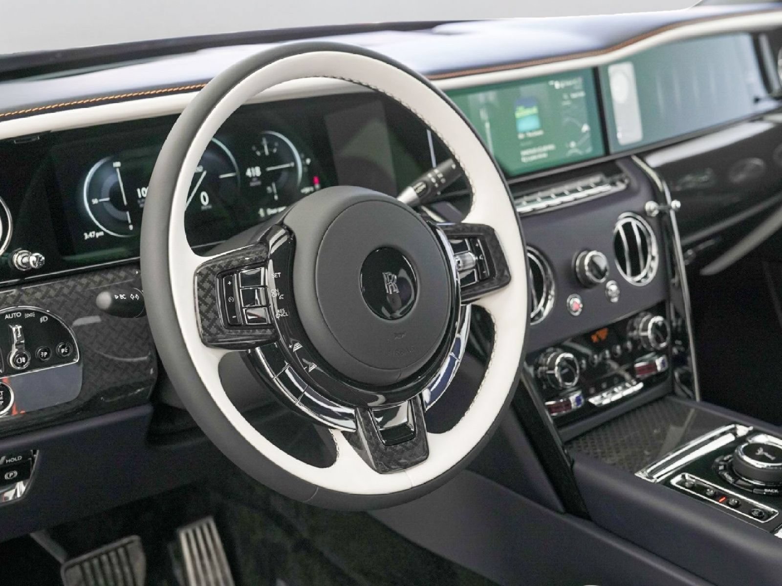 New 2026 Rolls-Royce Cullinan Black Badge AWD/4WD image 9