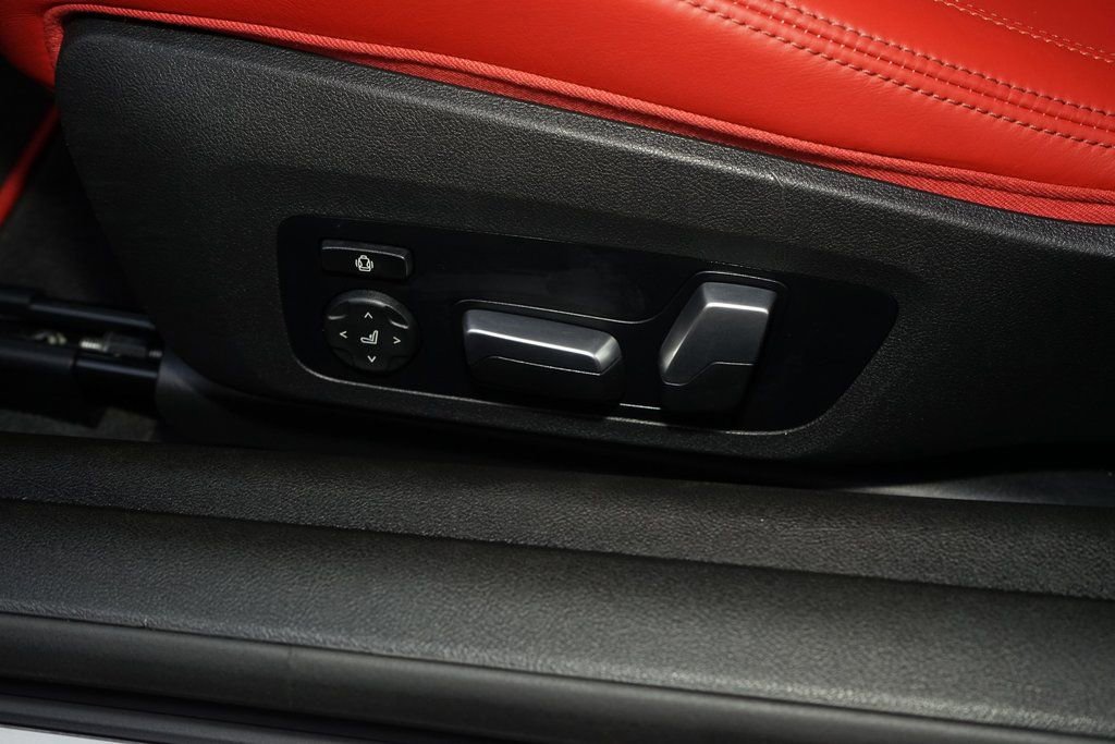 Used 2021 BMW M4 Coupe w/ Executive Package image 27