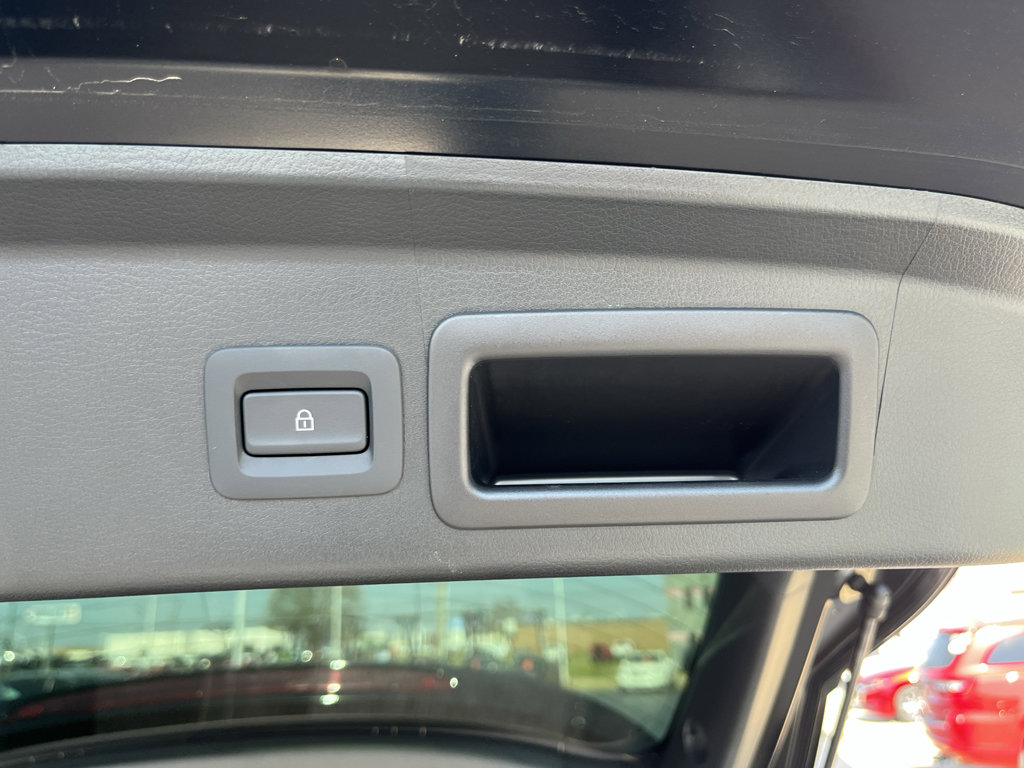 Certified 2025 MAZDA CX-30 AWD 2.5 S w/ Preferred Package image 30