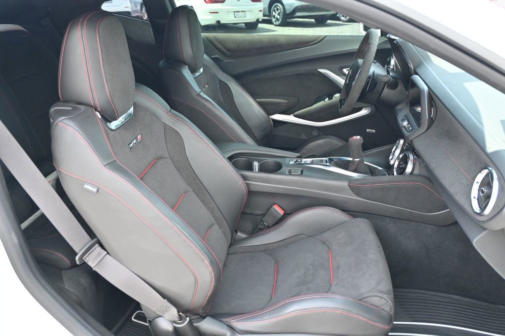 Used 2023 Chevrolet Camaro ZL1 image 15