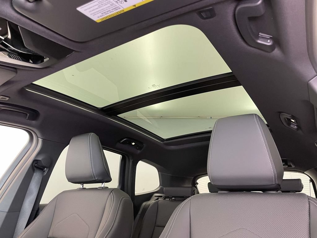 New 2026 BMW X1 xDrive28i w/ Convenience Package AWD/4WD image 15