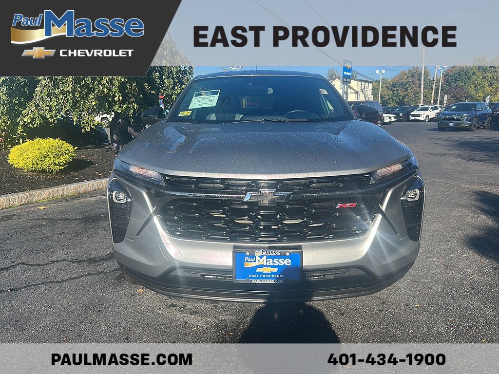 Certified 2024 Chevrolet Trax RS w/ Driver Confidence Package FWD image 2