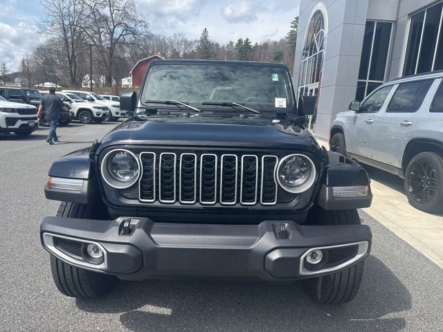 Certified 2025 Jeep Wrangler Unlimited Sahara AWD/4WD image 2