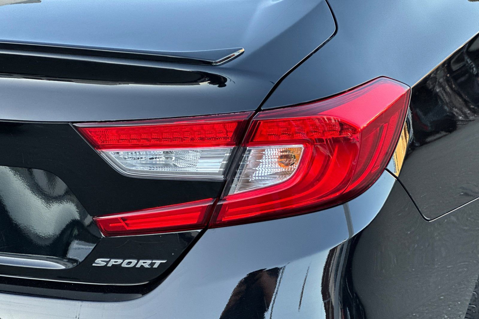 Used 2022 Honda Accord Sport image 28