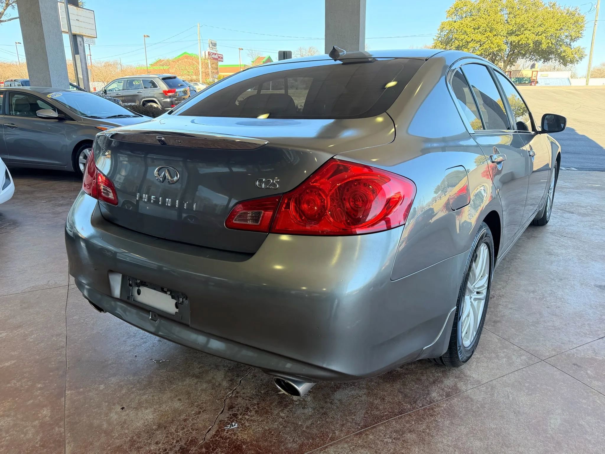 Used 2012 INFINITI G25 Journey image 6